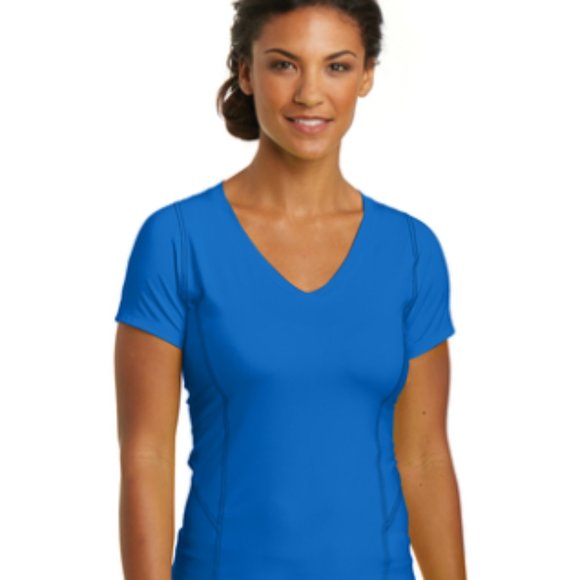 OGIO® Ladies Short-sleeve Nexus Wicking V-Neck TShirt‎ - Size Medium - Picture 6 of 9
